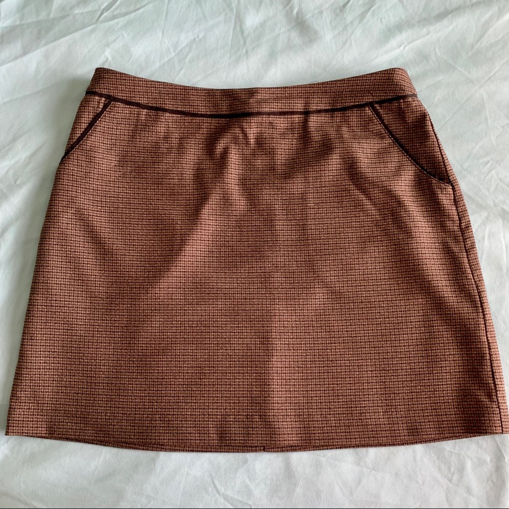 Cute Houndstooth pocketed skirt